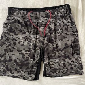 Lululemon Men’s Camo shorts